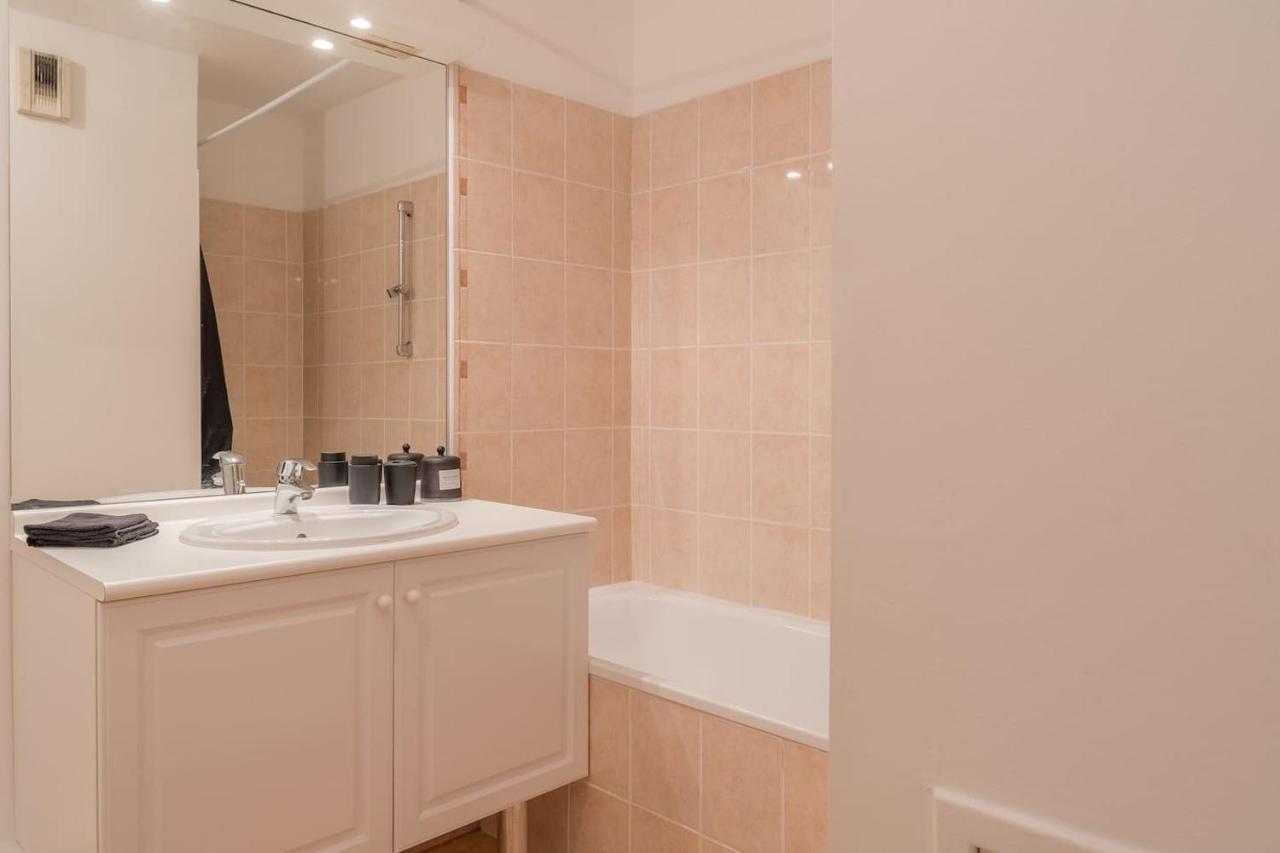 T2 Panier Avec Loggia Apartment Marseille Ngoại thất bức ảnh